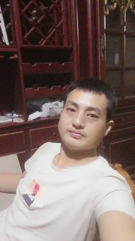 明天遇见你的第一张照片--荆州相亲服务中心