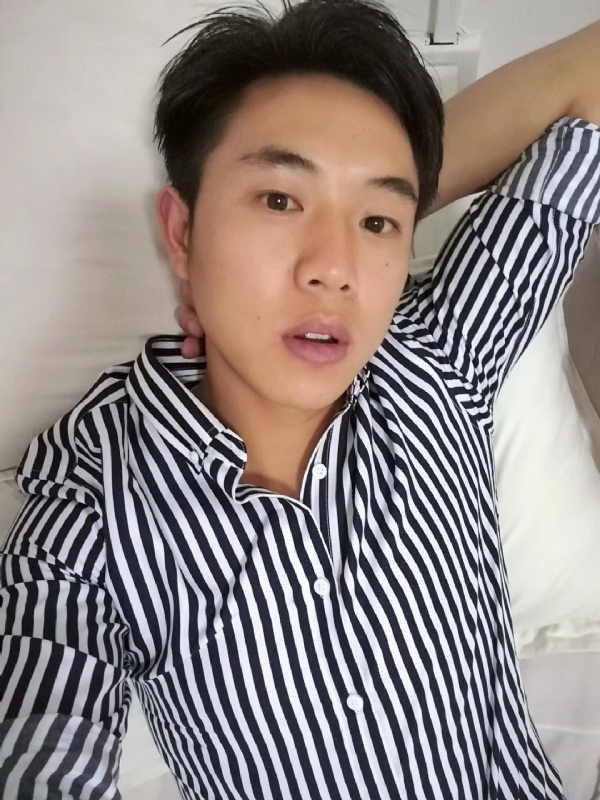 小雷的第二张照片--荆州相亲服务中心