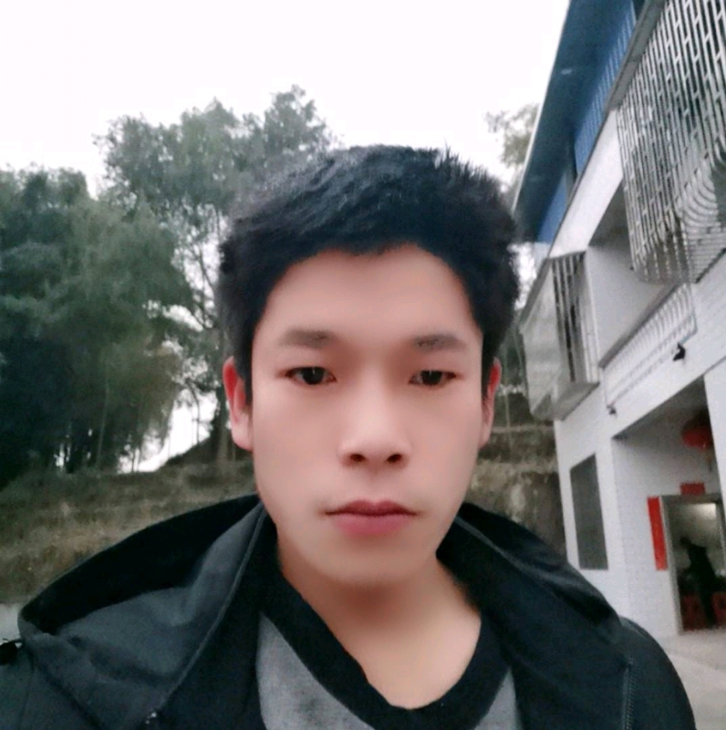 不离不弃的第一张照片--荆州相亲服务中心