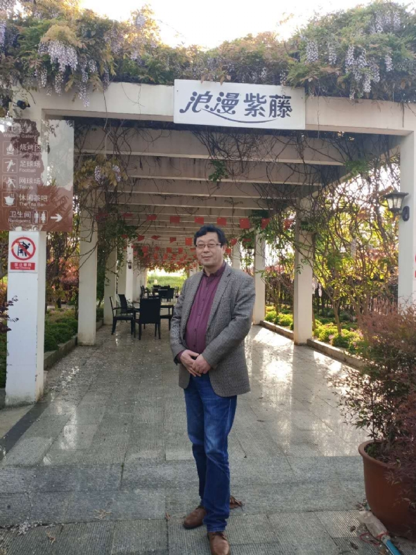 yxg的第一张照片--荆州相亲服务中心