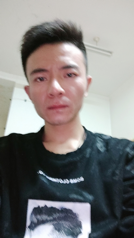 苗子的第二张照片--荆州相亲服务中心