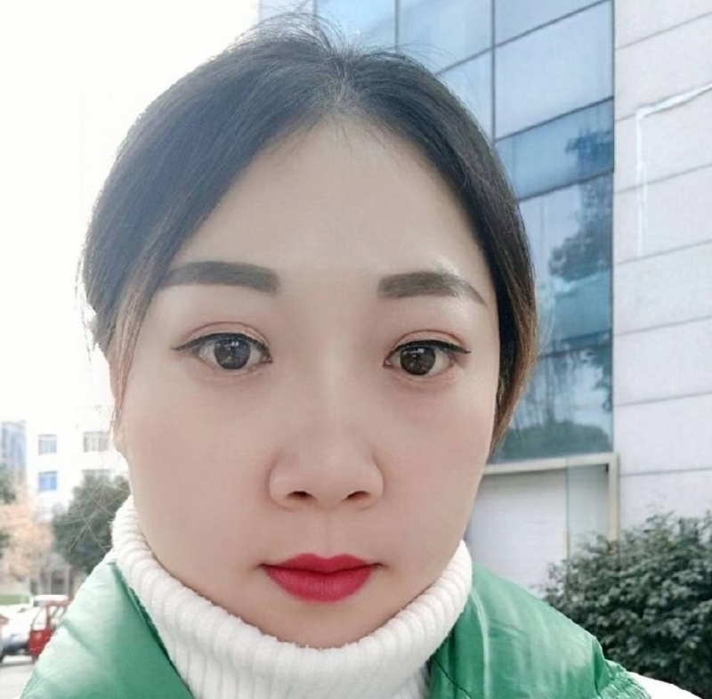 袁芳的第一张照片--荆州相亲服务中心