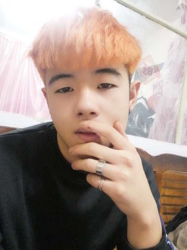 钟宇诗的第一张照片--荆州相亲服务中心