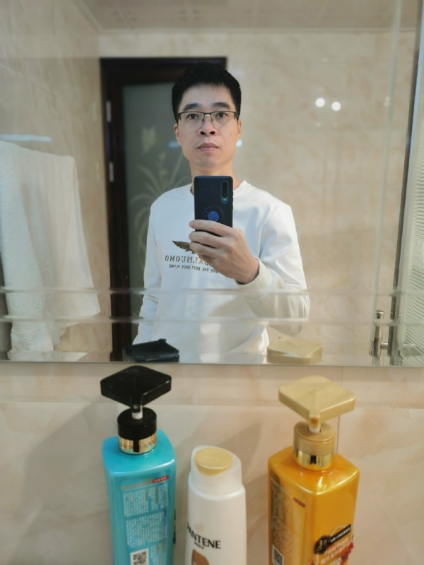 期待缘分的第二张照片--荆州相亲服务中心