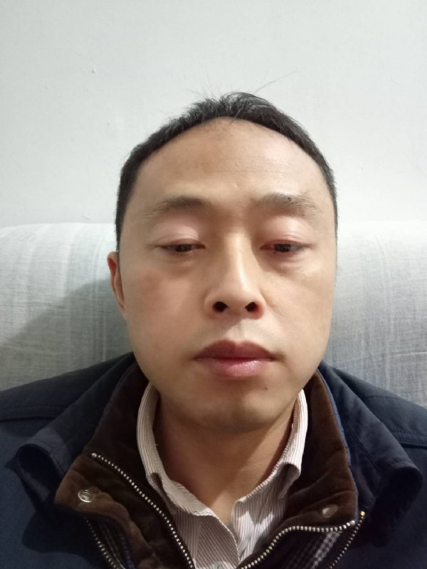 阳光的第一张照片--荆州相亲服务中心