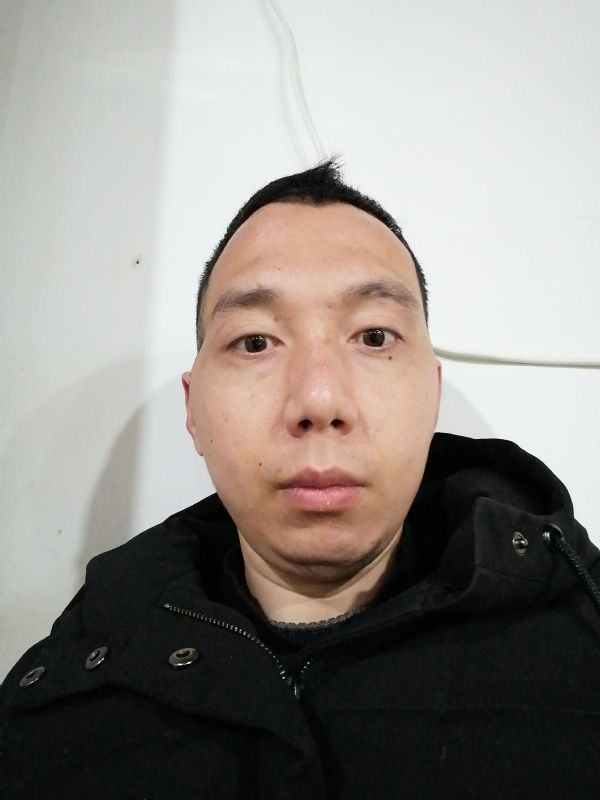 我要捡钱的第一张照片--荆州相亲服务中心