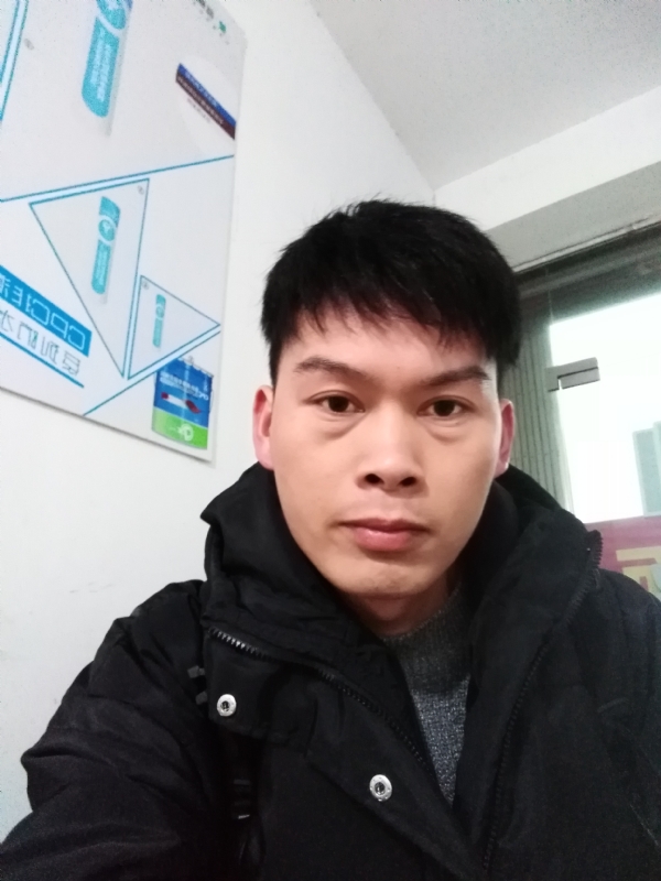 微笑的第一张照片--荆州相亲服务中心