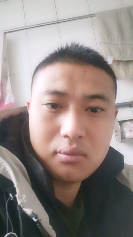 烟花再美不过瞬间的第一张照片--荆州相亲服务中心