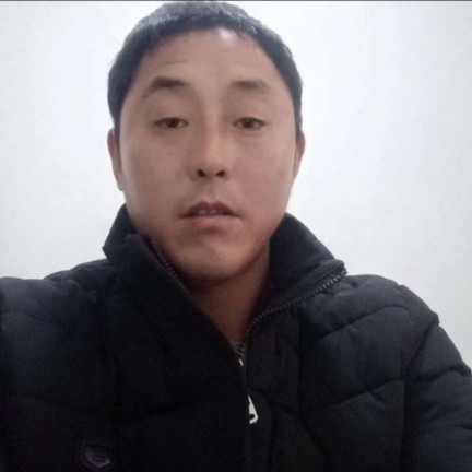 思念的第一张照片--荆州相亲服务中心