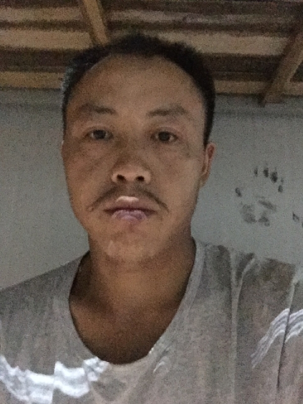 老曹的第二张照片--荆州相亲服务中心