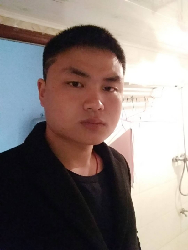 康康一下的第一张照片--荆州相亲服务中心