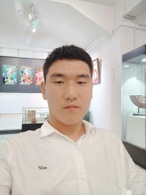 自律人生的第一张照片--荆州相亲服务中心
