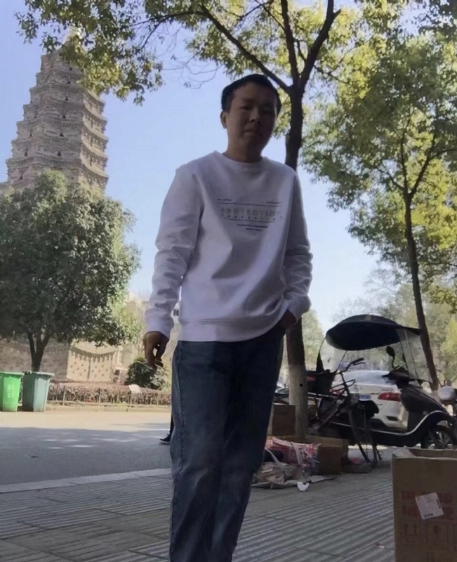 黄冈征婚的第一张照片--荆州相亲服务中心