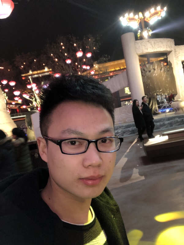 吃葡萄不吐葡萄皮的第二张照片--荆州相亲服务中心