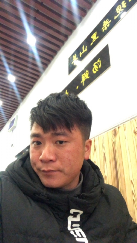 得得得的第一张照片--荆州相亲服务中心