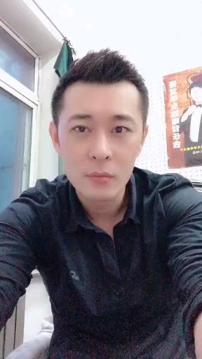 在路上cb的第一张照片--荆州相亲服务中心