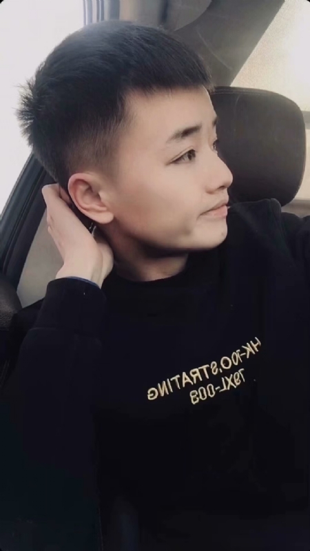 锁洋的第一张照片--荆州相亲服务中心