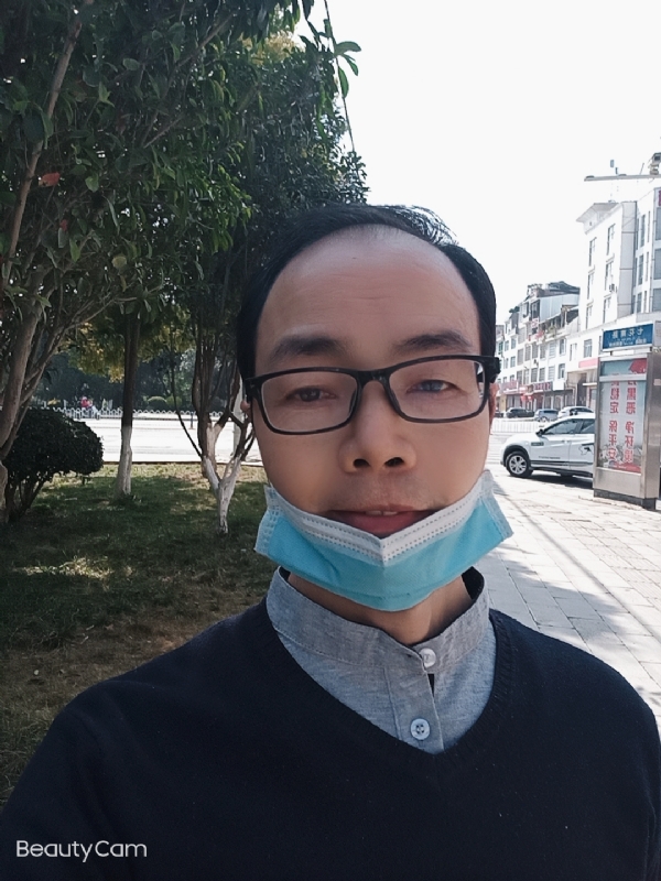 开心生活的第一张照片--荆州相亲服务中心