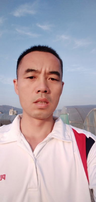 大头鱼的第一张照片--荆州相亲服务中心