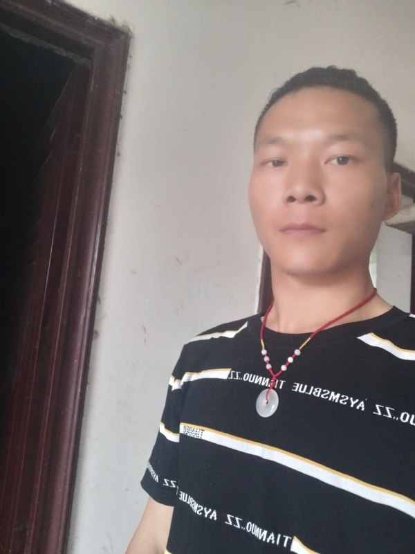 爱，请深爱的第一张照片--荆州相亲服务中心