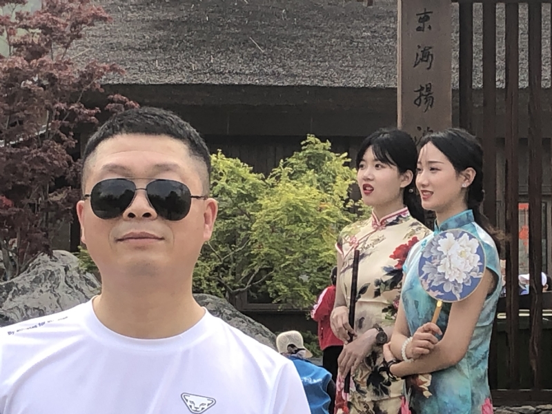 xiongmao的第一张照片--荆州相亲服务中心
