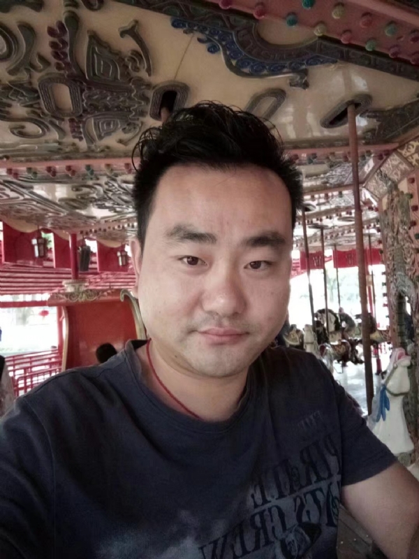 几许情深的第一张照片--荆州相亲服务中心