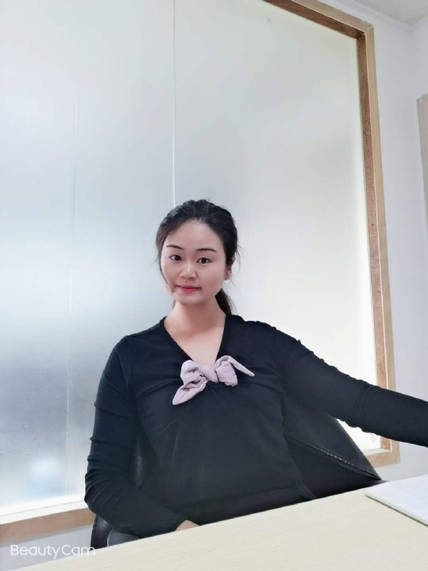 美美在深的第一张照片--荆州相亲服务中心