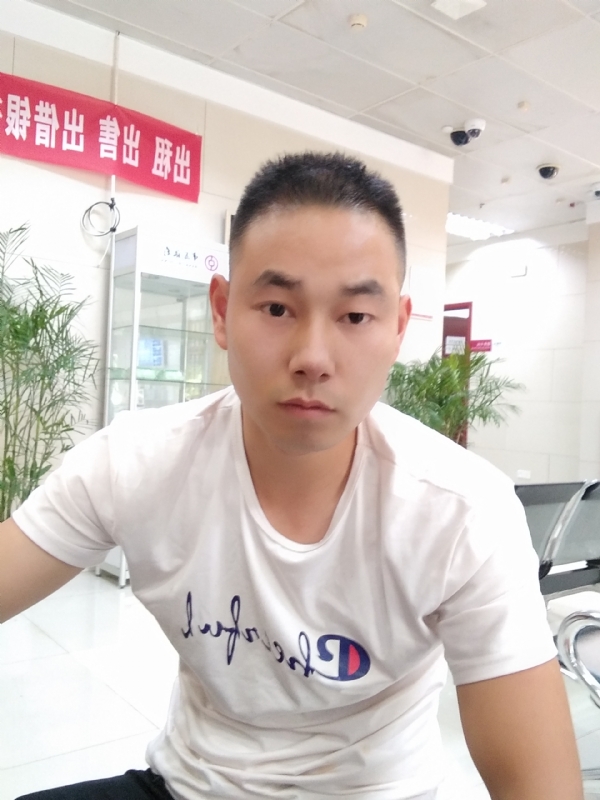 小少的第一张照片--荆州相亲服务中心