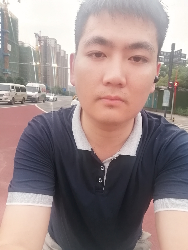 露露的第一张照片--荆州相亲服务中心