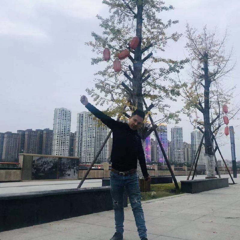 空空的房间的第一张照片--荆州相亲服务中心