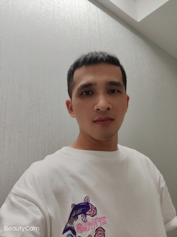 开心每一天的第一张照片--荆州相亲服务中心