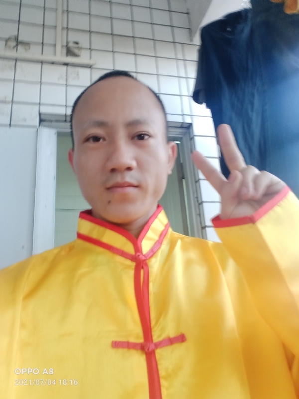 宋福军的第二张照片--荆州相亲服务中心