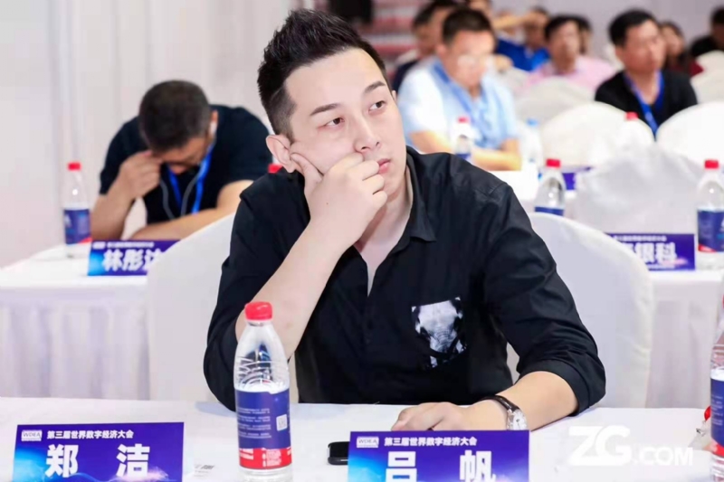 一生摯愛的第一张照片--荆州相亲服务中心