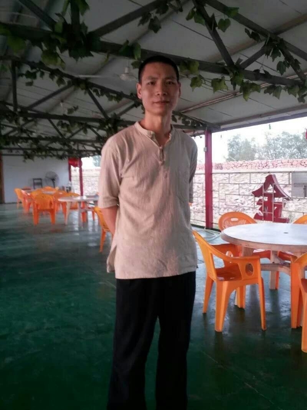 周哥的第三张照片--荆州相亲服务中心