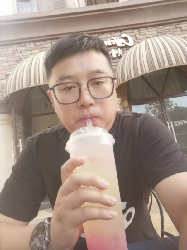 半旧情怀的第一张照片--荆州相亲服务中心