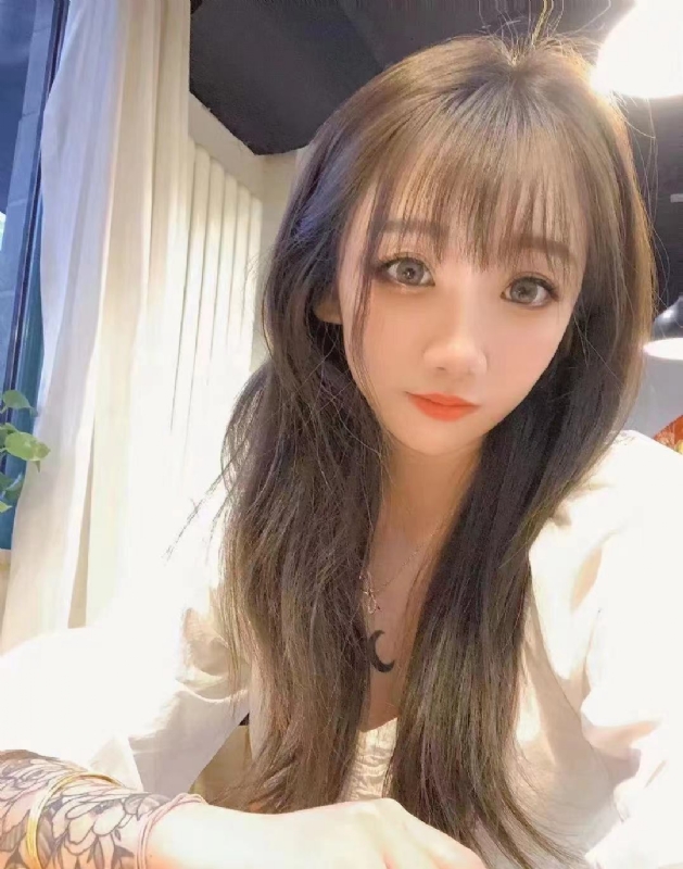 柚子的第二张照片--荆州相亲服务中心