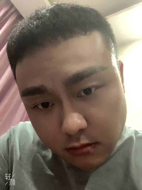 何为奈何的第二张照片--荆州相亲服务中心