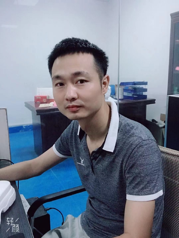 不忘初心的第一张照片--荆州相亲服务中心