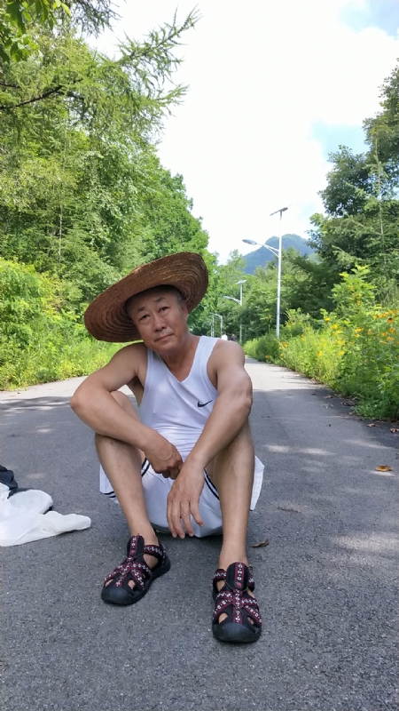 真诚寻伴的第一张照片--荆州相亲服务中心