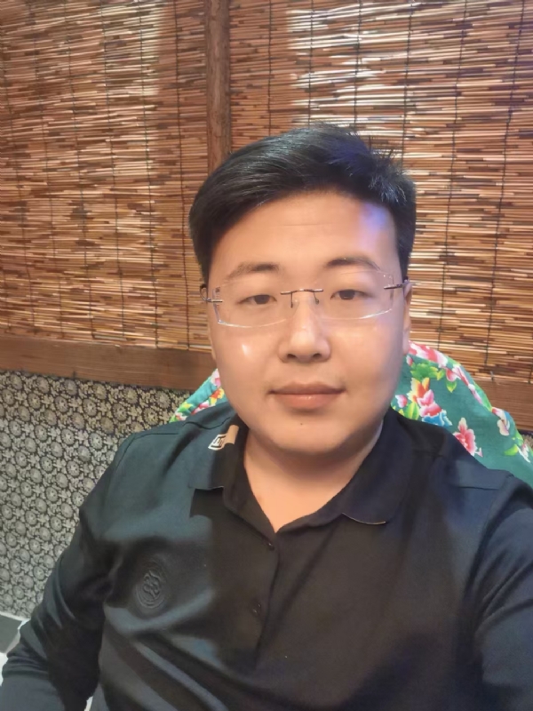 刘先生的第一张照片--荆州相亲服务中心