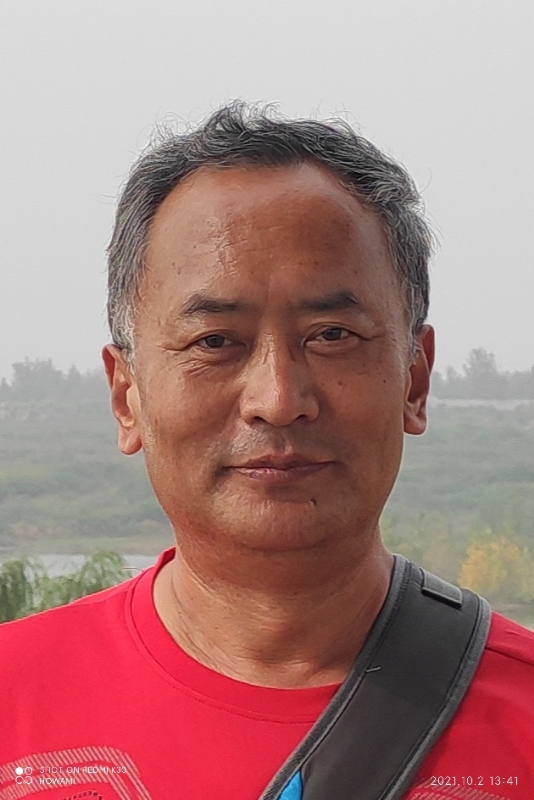 与你同行的第一张照片--荆州相亲服务中心
