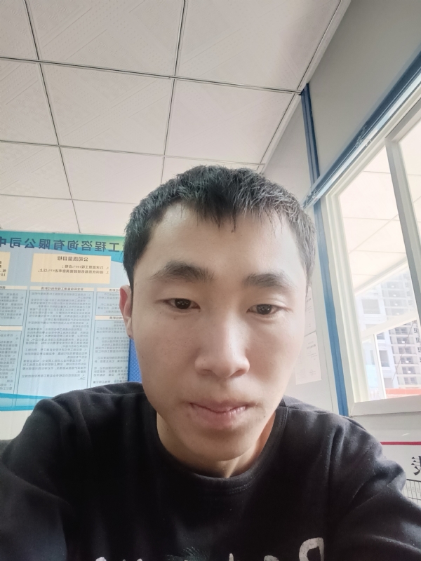 小哥哥的第二张照片--荆州相亲服务中心