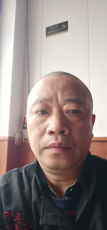 快乐人生的第一张照片--荆州相亲服务中心