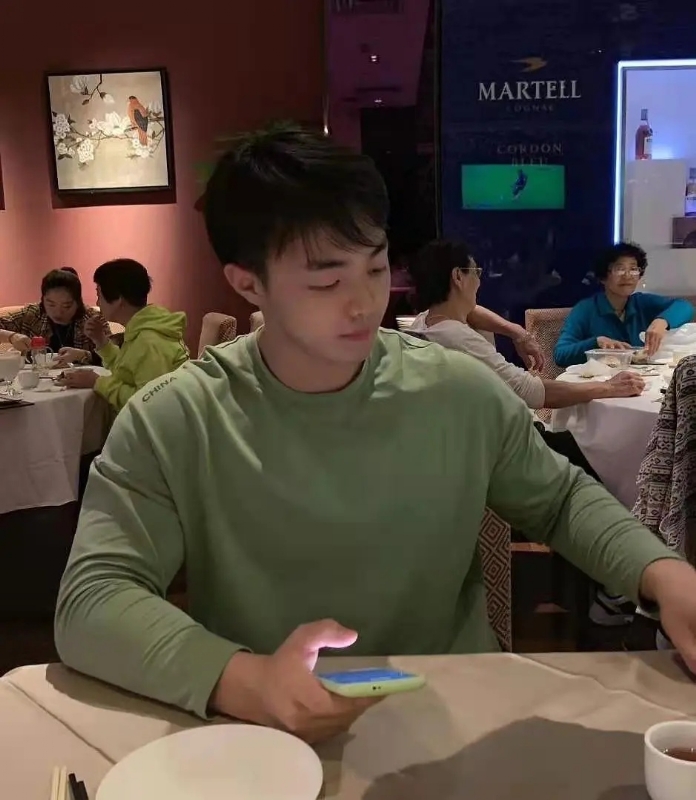la的第一张照片--荆州相亲服务中心
