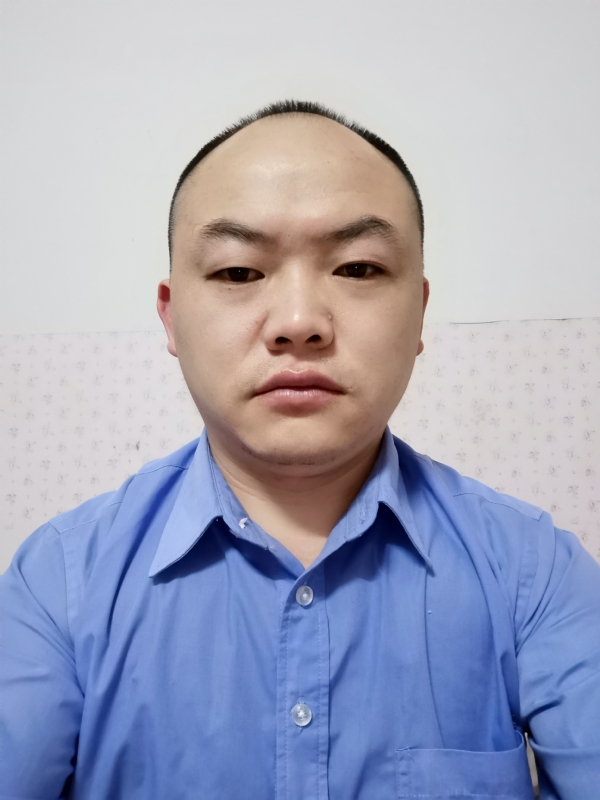 与子携老的第一张照片--荆州相亲服务中心