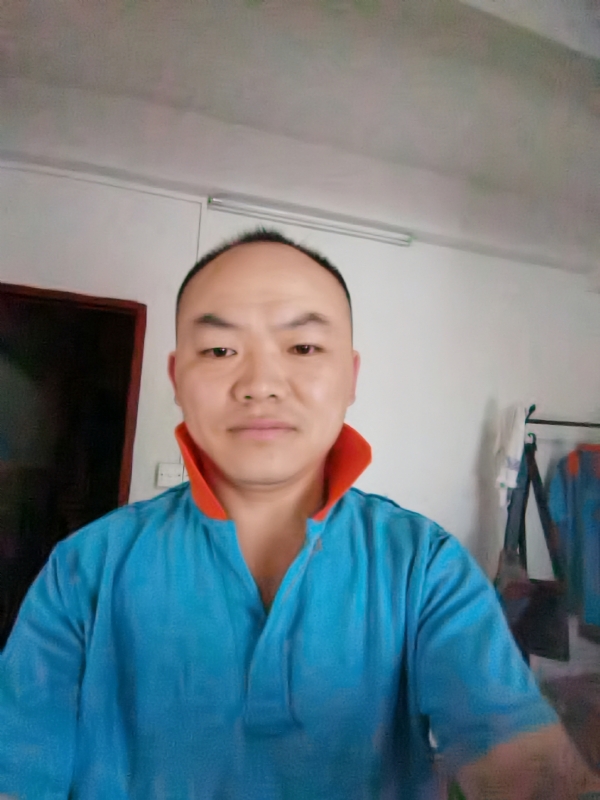 与子携老的第五张照片--荆州相亲服务中心