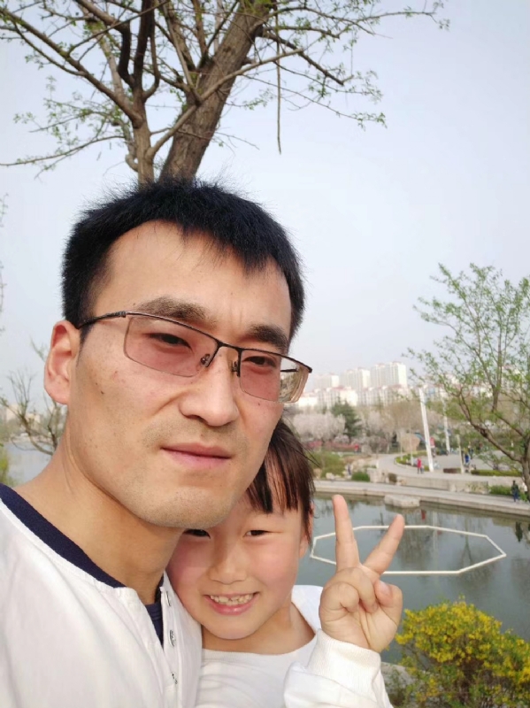 简单的幸福的第二张照片--荆州相亲服务中心