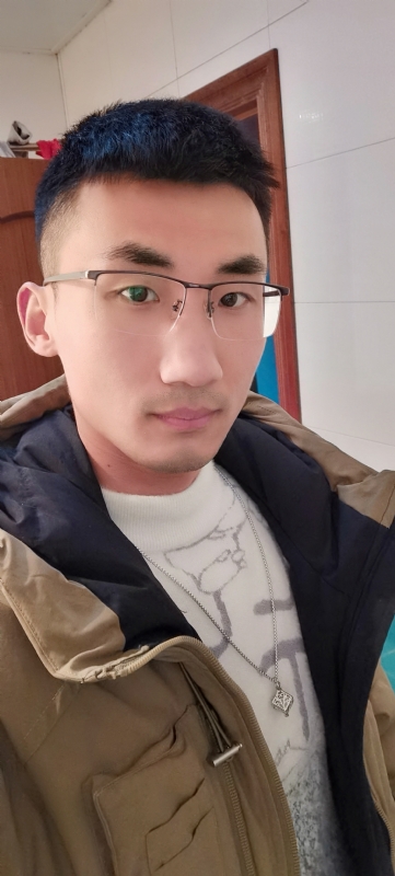 闯红灯吐泡泡的第二张照片--荆州相亲服务中心