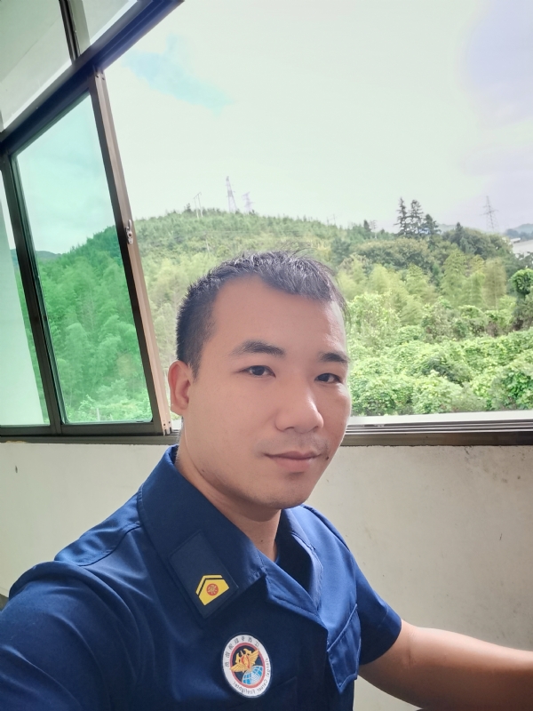 期待未来的第一张照片--荆州相亲服务中心