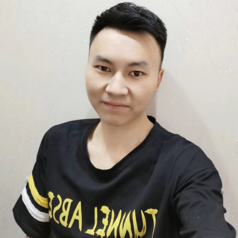 大男孩的第一张照片--荆州相亲服务中心